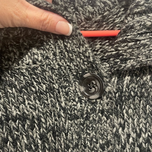 Admit One black and green Button Front Flap Collar Sweater size large - Picture 6 of 9